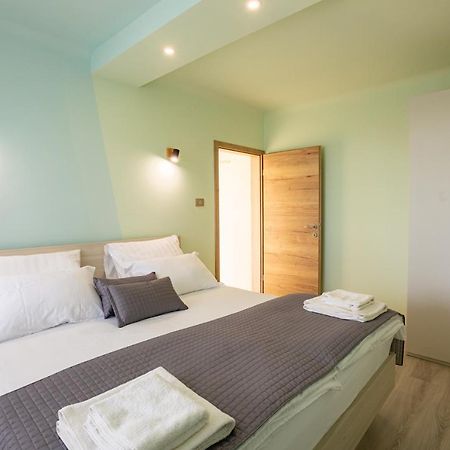 Adriatic Bay Apartments Portoroz Exterior foto