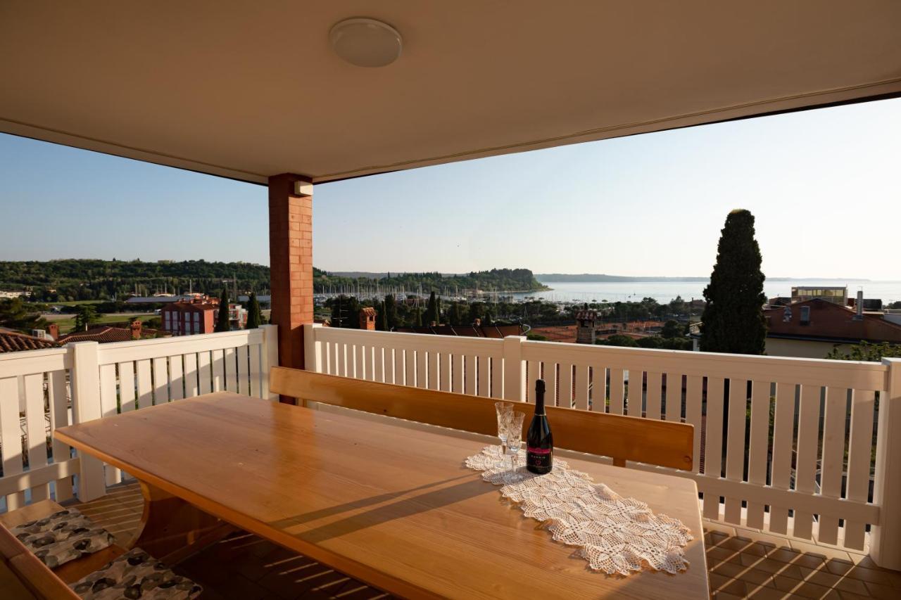 Adriatic Bay Apartments Portoroz Exterior foto