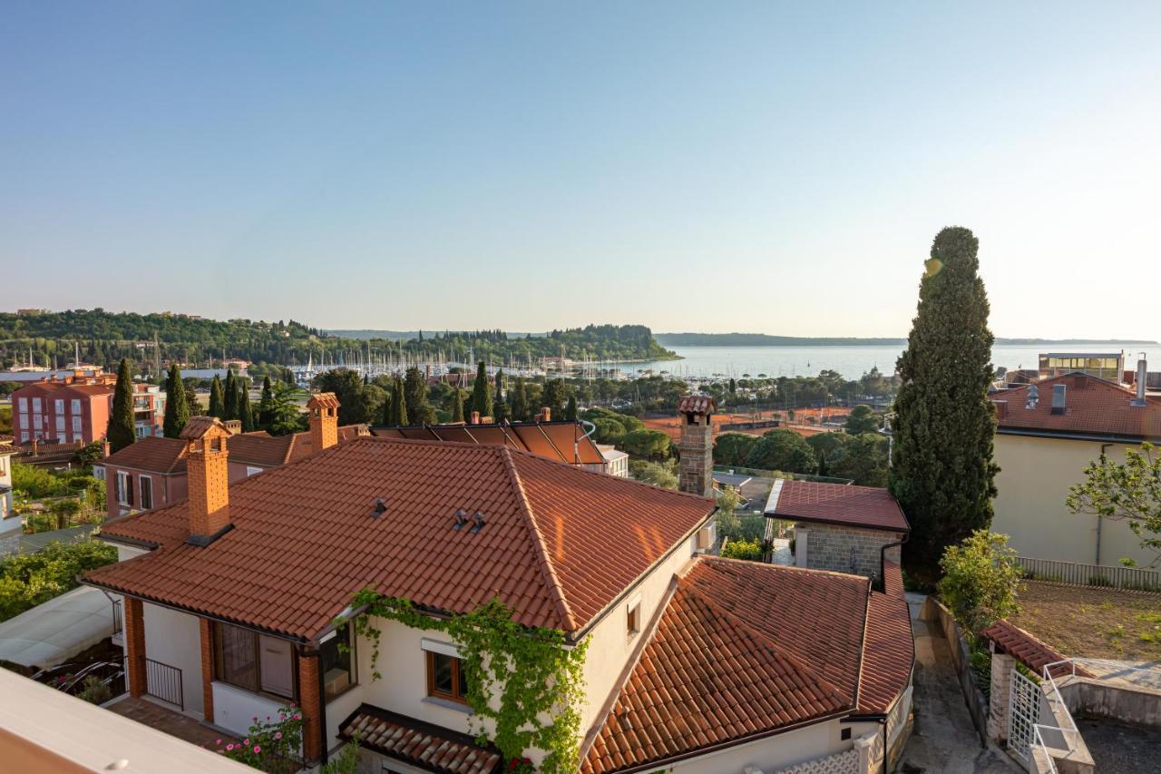 Adriatic Bay Apartments Portoroz Exterior foto