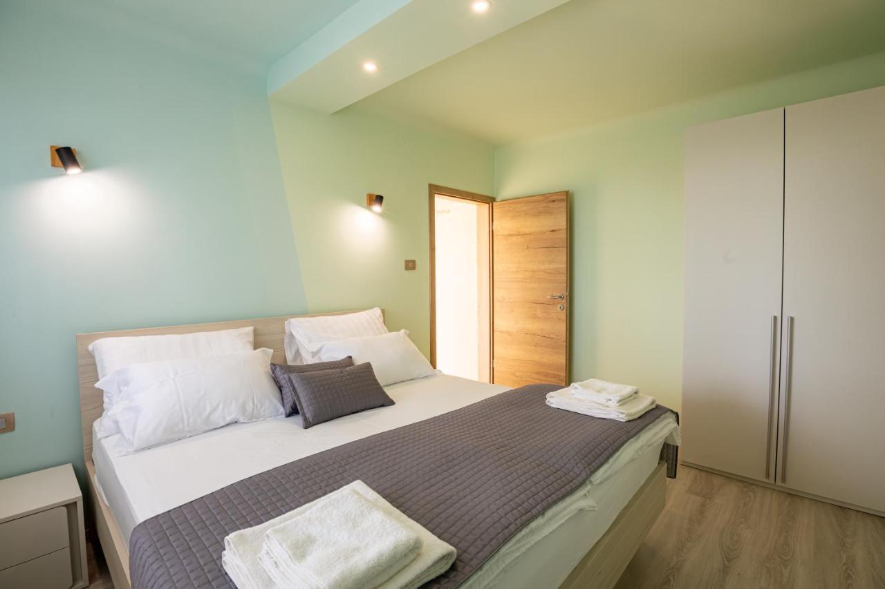 Adriatic Bay Apartments Portoroz Exterior foto