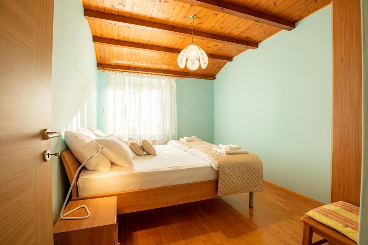 Adriatic Bay Apartments Portoroz Exterior foto