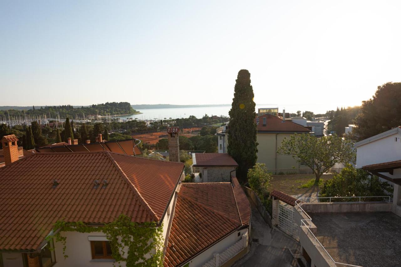 Adriatic Bay Apartments Portoroz Exterior foto